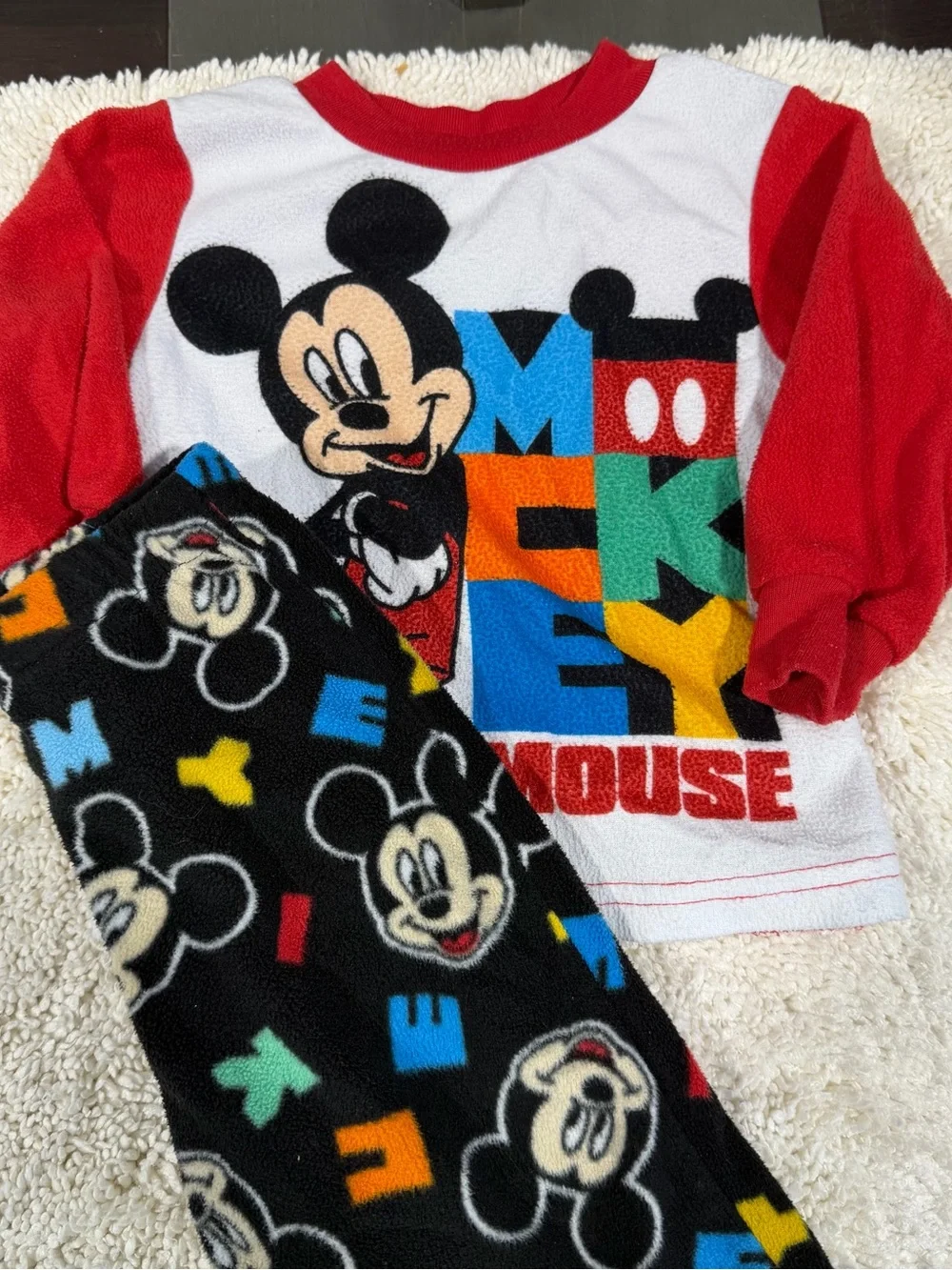 Disney Red  Mickey Mouse sets 12m
